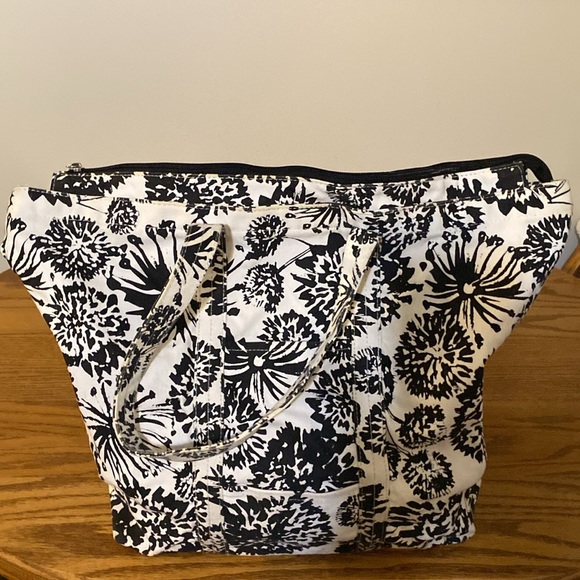 Lisa’s canvas Tote/Bag - Picture 1 of 7